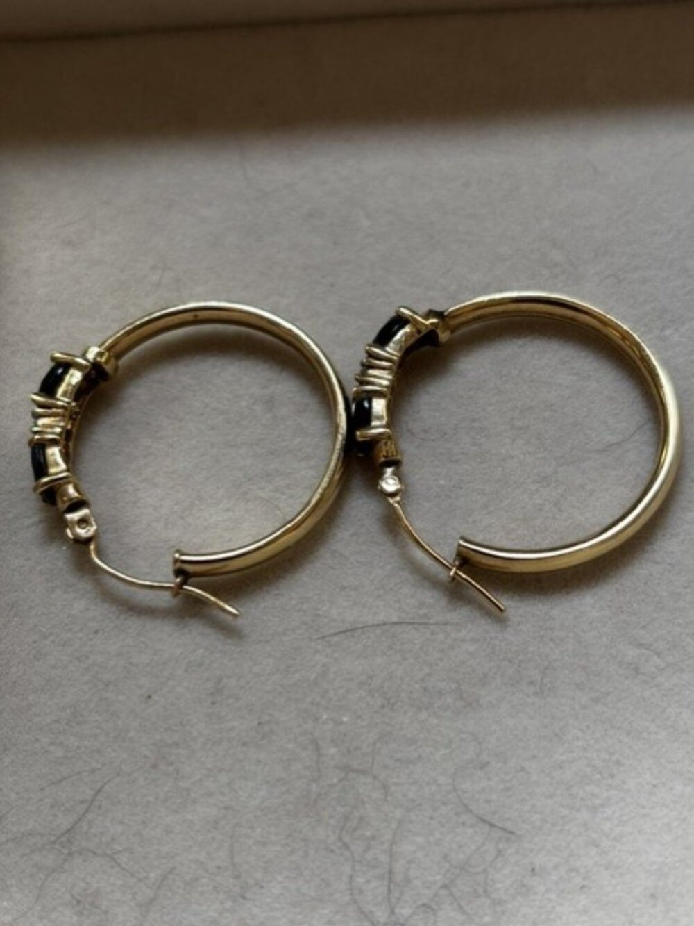14k Gold and Black Onyx and Accent Diamond Hoop Earrings - Picture 3 of 5